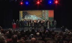 32 sanatçı, sokak hayvanları için tek bir şarkıda buluştu