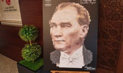 500 çocukla Atatürk portresi oluşturuldu
