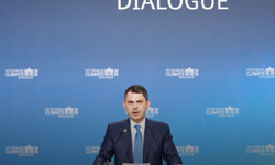 Antalya’daki zirve öncesi Kurum’dan kritik çağrı