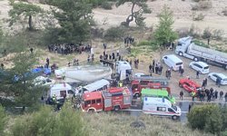 Antalya-Isparta karayolunda feci kaza