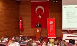 Denizli’de kamu personeline ‘Yapay Zeka’ eğitimi verildi