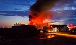 Fabrikada feci yangın! Çok sayıda ekip sevk edildi