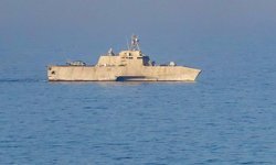 Hürmüz'de abluka: 23 gemi geri döndü