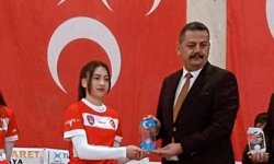 Milli takım sevincini Solak ile paylaştı