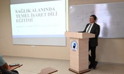 Sessizliğe Ses Olmak İçin İşaret Dili Öğreniyorlar