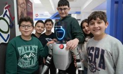 Türkiye’nin İlk "Nüfuslu" robotu işe başladı