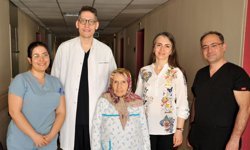 Yumurtalık kanseri teşhisi konulan hasta sağlığına kavuşturuldu