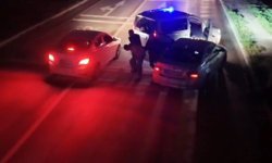 Zehir tacirlerinin oyununu polis bozdu