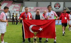 Aliağalı Semih Ayriç, dünya şampiyonu oldu