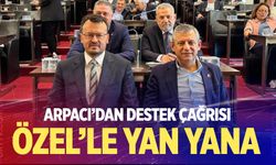 Arpacı, Özgür Özel’le yan yana