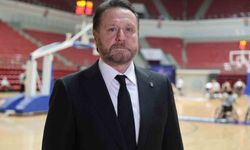 Beşiktaş Genel Sekreteri Uğur Fora Oyun oynanırken kural değişmez