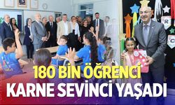 Denizli'de 180 bin öğrenci karne sevinci yaşadı