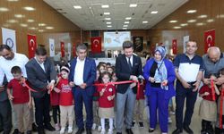 Tavas Kitap Fuarı kapılarını açtı