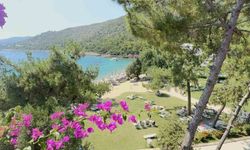 Okullar kapandı, Bodrum sahilleri doldu
