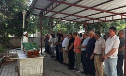 Sözeri’nin annesi son yolcuğuna uğurlandı