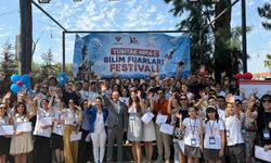 ‘TÜBİTAK 4006-C Bilim Fuarları Festivali’ İzmir’de kapılarını açtı