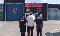 Uyuşturucu ticareti suçundan aranan şahsı jandarma yakaladı