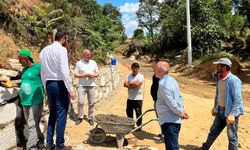 Hem çalışmaları inceledi hem vatandaşı dinledi: Başkan Kumral sahada!