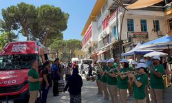 Buldan pazarında müzikli sürpriz