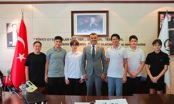 Çavuşoğlu LGS şampiyonlarını ağırladı