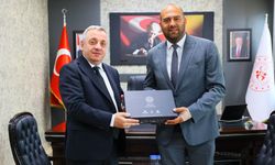Denizli'de satranç zirvesi: Fethi Apaydın'dan Süleyman Erdoğan'a ziyaret