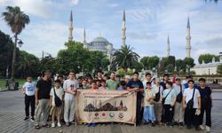 Eğitimlerini tamamlayan hafızlar ecdadın izinde tarihi yolculuk yaptı