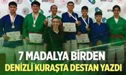 Denizli'den kuraşta madalya yağmuru