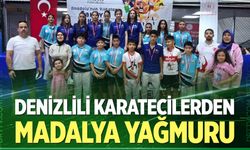 Denizlili karatecilerden madalya yağmuru