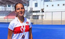 Muğlalı Hokey Milli oyuncu, Avrupa üçüncüsü oldu