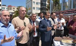 Salihli’de şehit aileleri aşure geleneğini sürdürdü