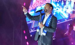 Alişan’dan Erzurum’da türkü dolu festival akşamı