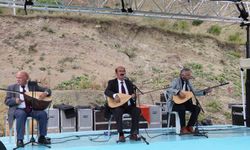 Âşık Sümmani, memleketinde yad edildi