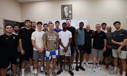 MHK Eğitim Koordinatörü Murat Biricik, Yukatel Denizli Basket’i yeni kurallar hakkında bilgilendirdi