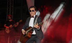 Ayna'dan muhteşem konser!