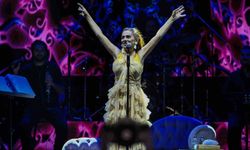 İEF’de Yıldız Tilbe rüzgarı esti
