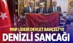Mhp Lideri Devlet Bahçeli’ye Denizli Sancağı