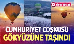 Cumhuriyet Coşkusu Pamukkale’de Gökyüzüne Taşındı
