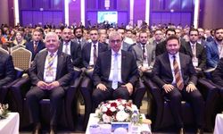 Memişoğlu, Acil Tıp Kongresi’ne katıldı