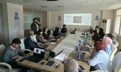 Amasya’da sosyal hizmet uzmanlarına yapay zekâ eğitimi