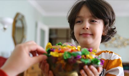 Bayramda "aşırı şekerli" gıda tüketimi çocuklarda kan şekeri dengesini bozabilir