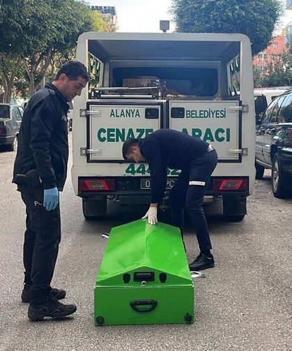Antalya Alanya'da yaşayan Alman evinde ölü bulundu
