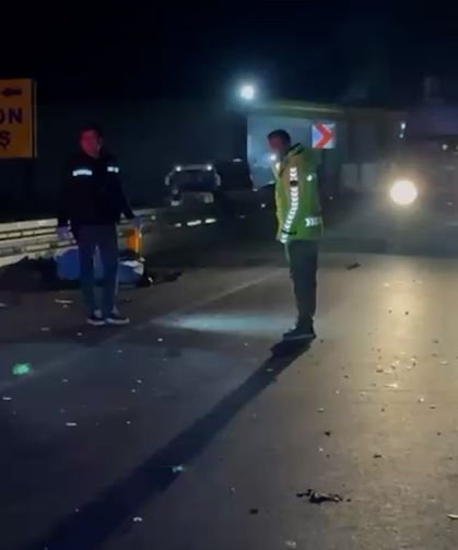 Fabrikadan oğlunu almaya giden kadın kazada hayatını kaybetti