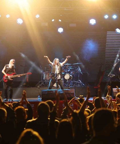 Necati ve Saykolar Konseri’ne hava engeli!