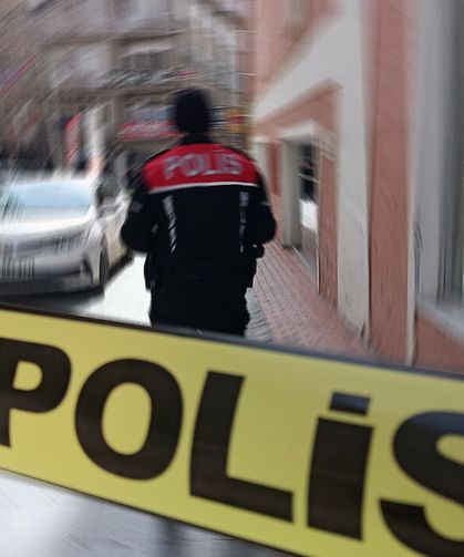 Üçüncü katın balkonundan düşen 5 yaşındaki çocuk ağır yaralandı