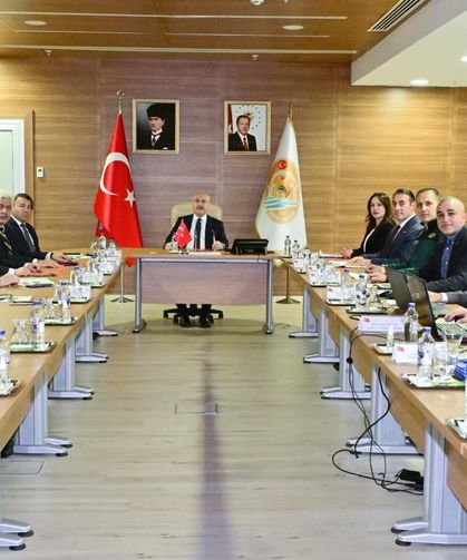 Denizli’de kritik toplantı; Tarım ve su yönetimi masaya yatırıldı