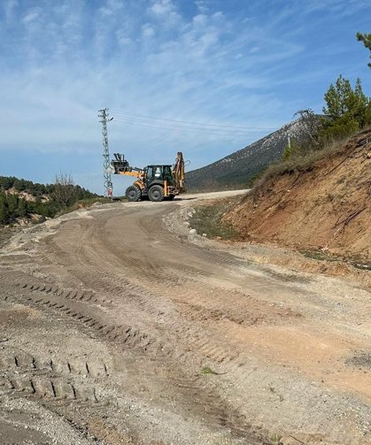 Çameli'de yol çalışmaları hız kazandı