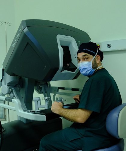 Kalp cerrahisinde yeni standart: Robotik teknoloji