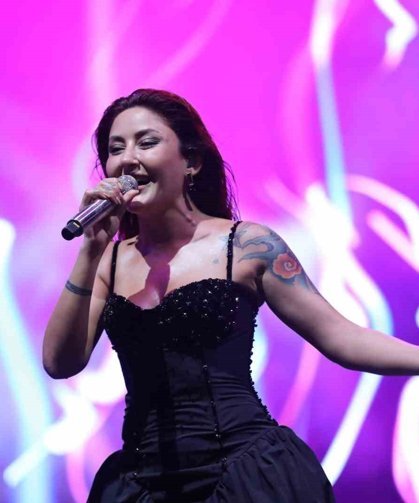 Denizlili sanatçı Melek Mosso hakkında yeni karar