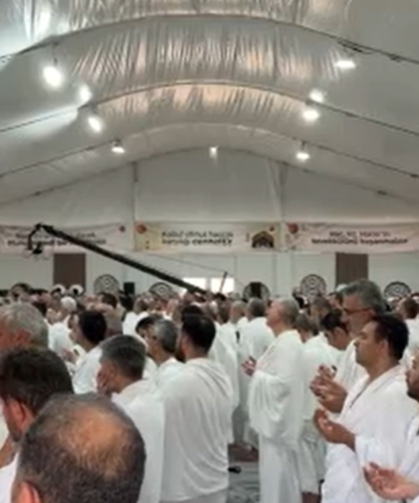 Arafat'ta 2 milyon Müslüman hacı oldu