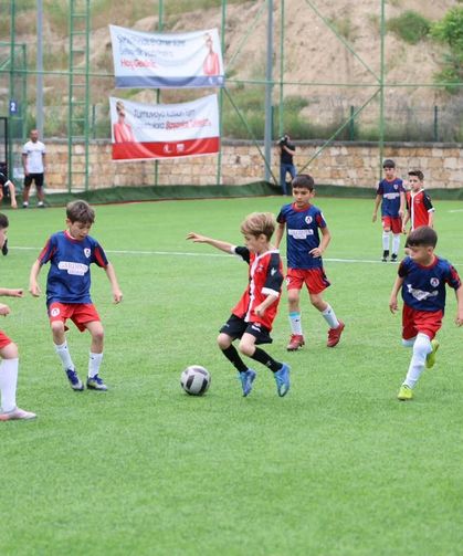 19 Mayıs Spor Turnuvaları Coşkuyla Tamamlandı